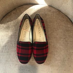 Checkered flats